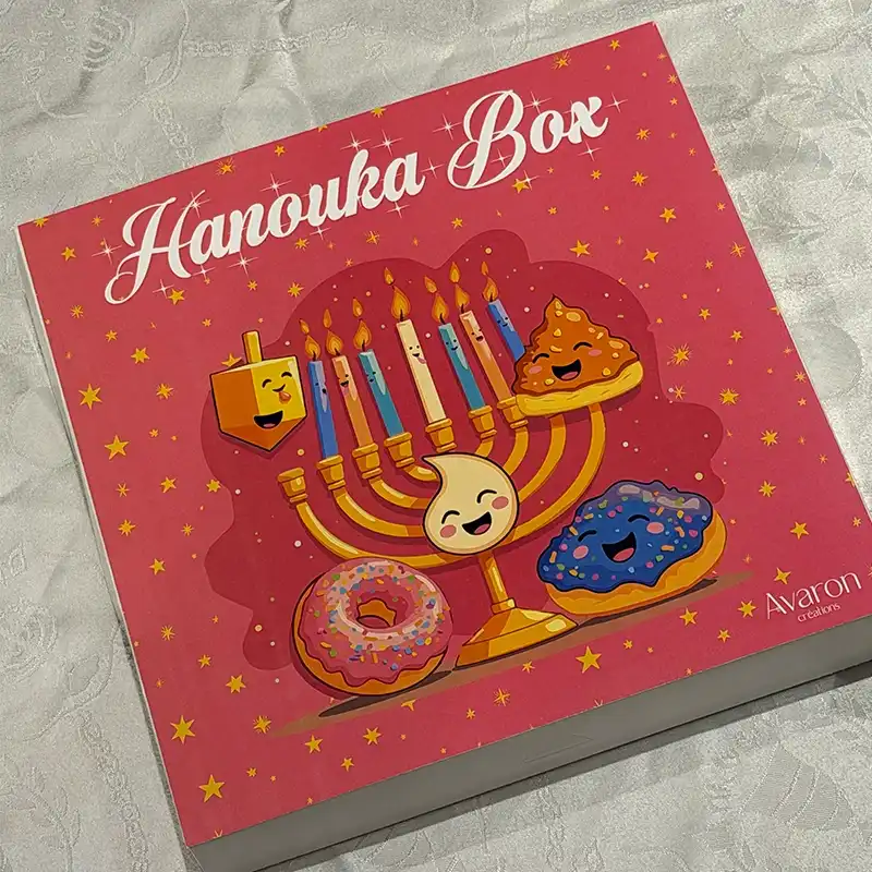 Hanukkah box fille